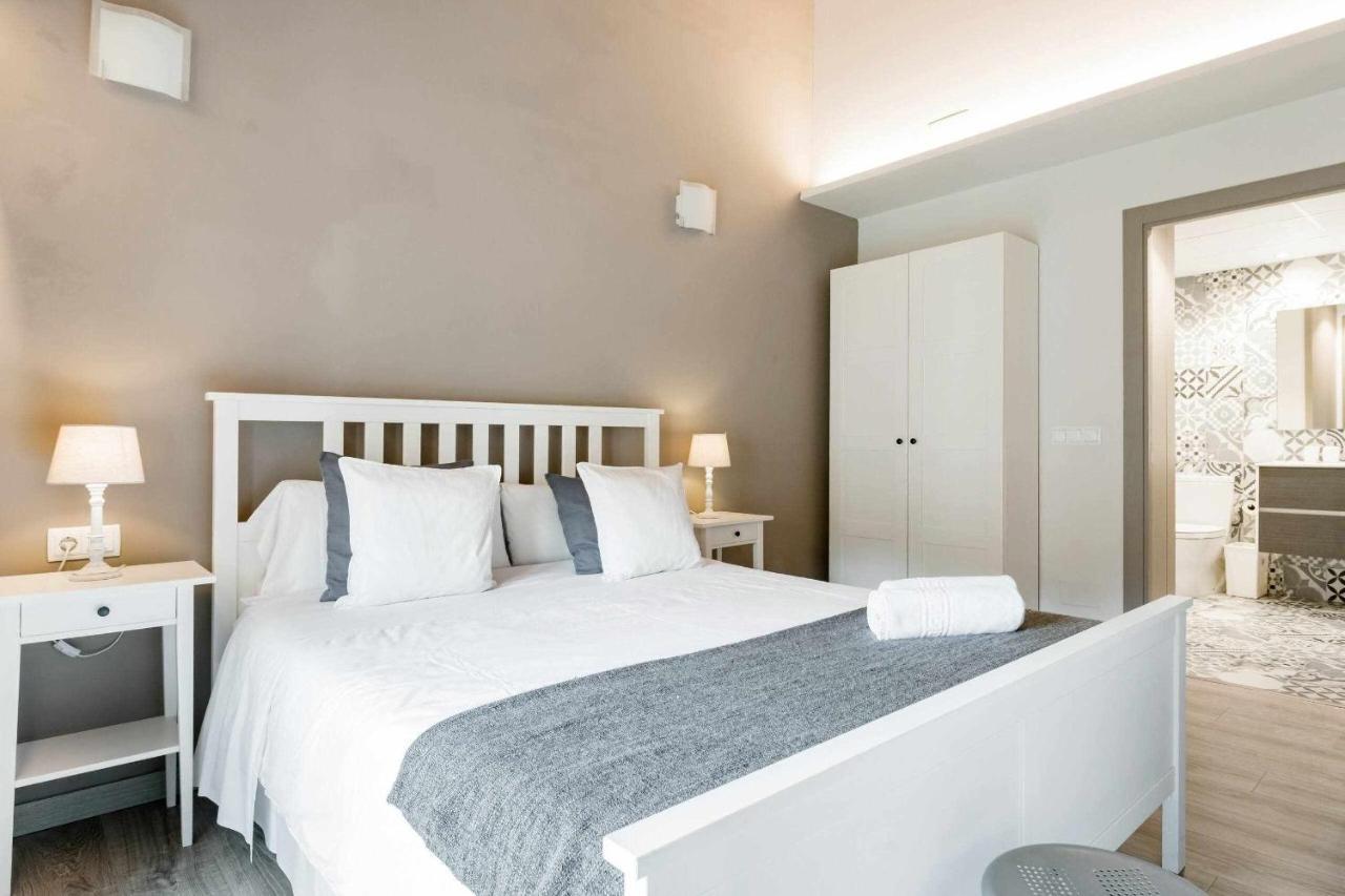 Revitalized Apartment In Historical Building Girona Zewnętrze zdjęcie